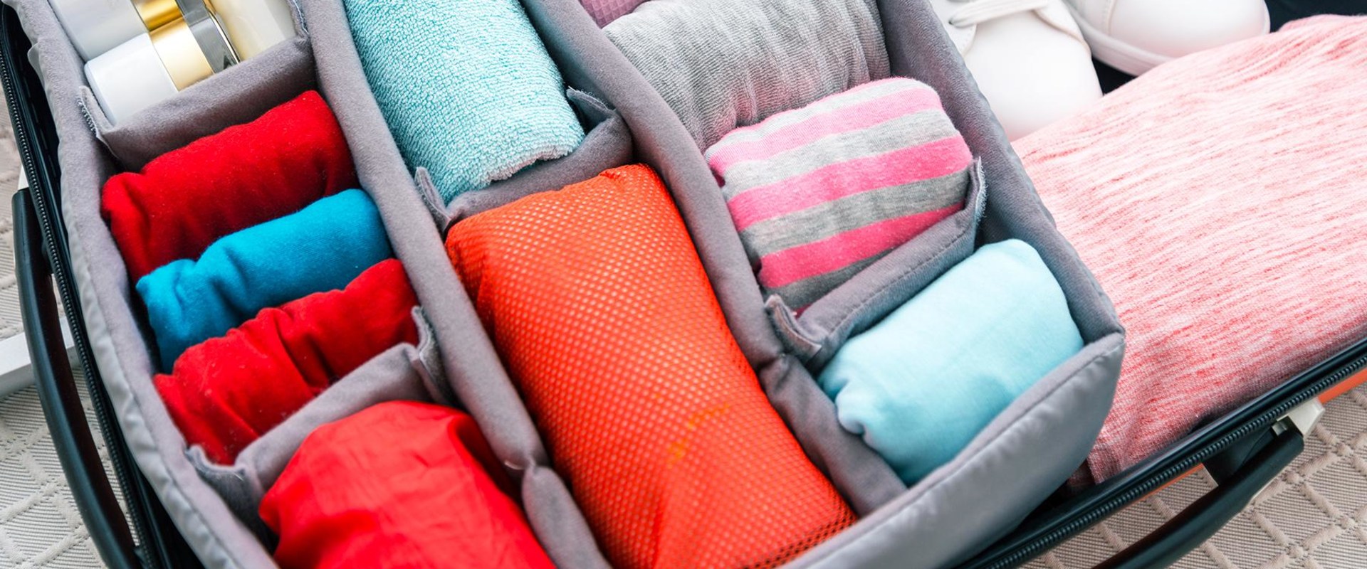 Maximizing Space in Your Luggage on a Bus Trip