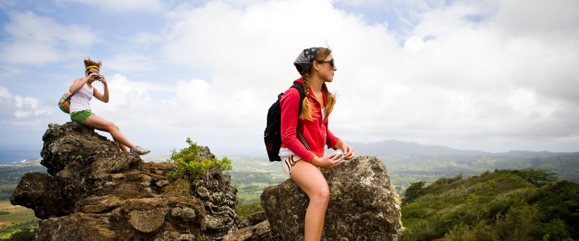Deals and Discounts for Last Minute Bus Bookings: How to Save Money and Time