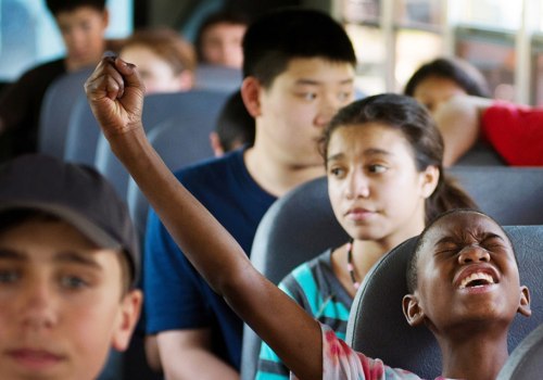 Using Apps and Websites for Finding Bus Schedules